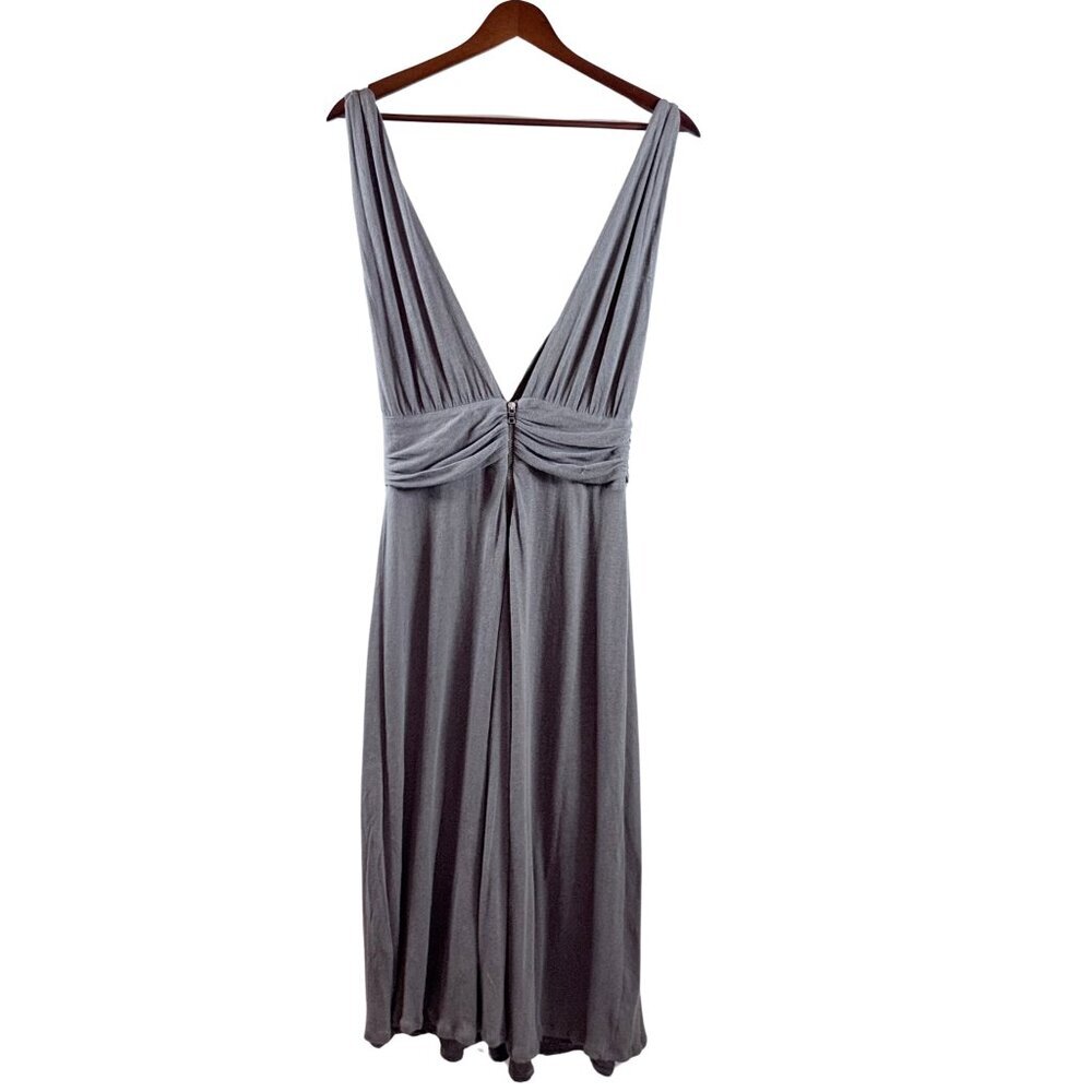 Alice + Olivia Women's Grey Sleeveless‎ V-Neck Dress Size S – Elegant Chic